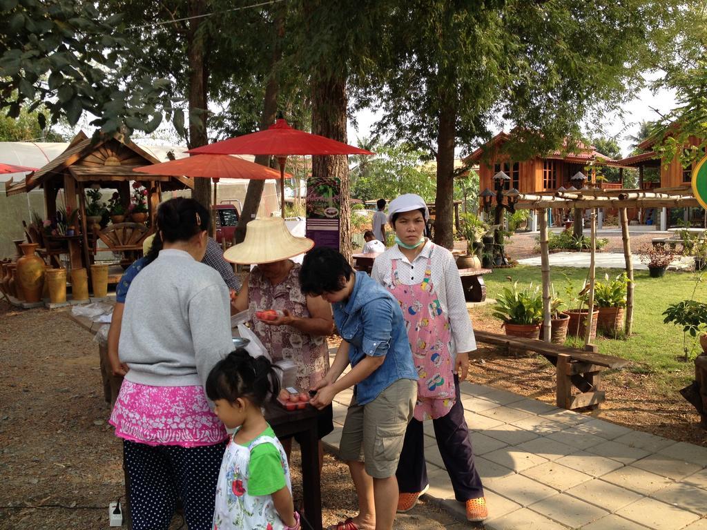 The Little Lopburi Village מראה חיצוני תמונה
