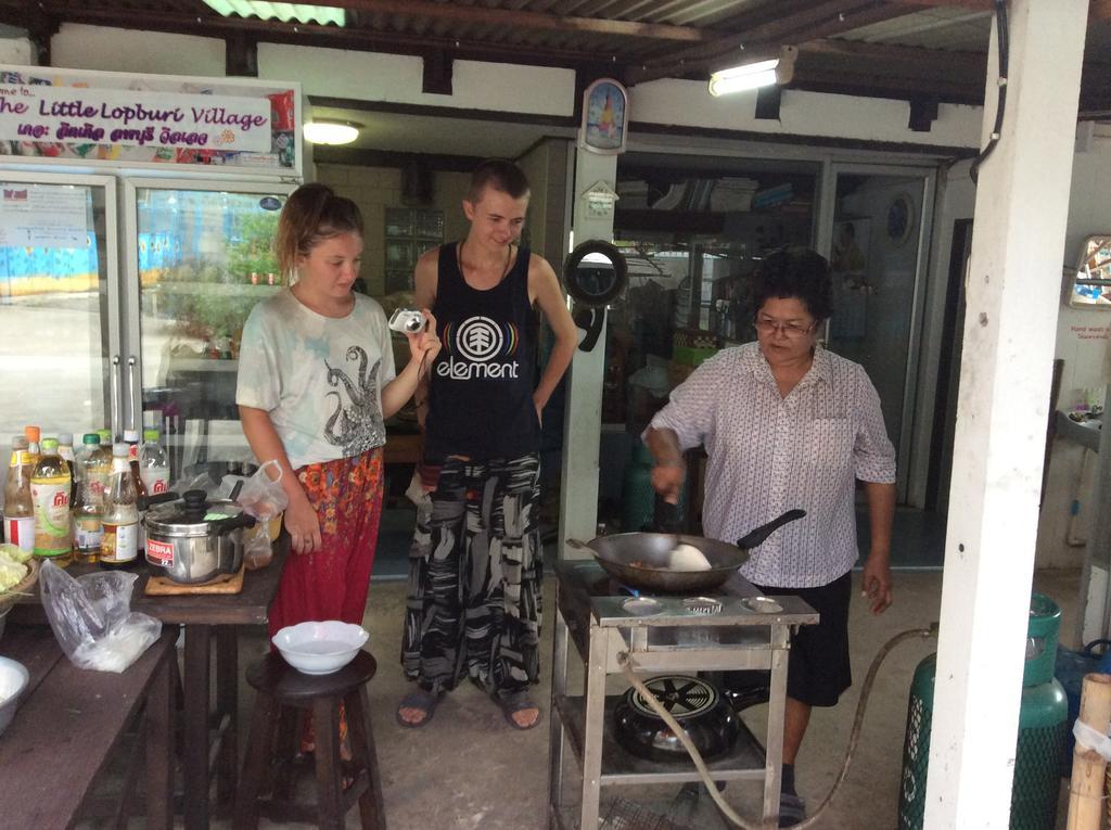 The Little Lopburi Village מראה חיצוני תמונה