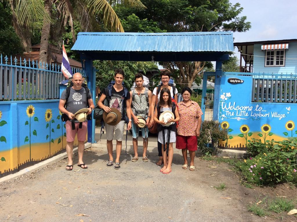 The Little Lopburi Village מראה חיצוני תמונה